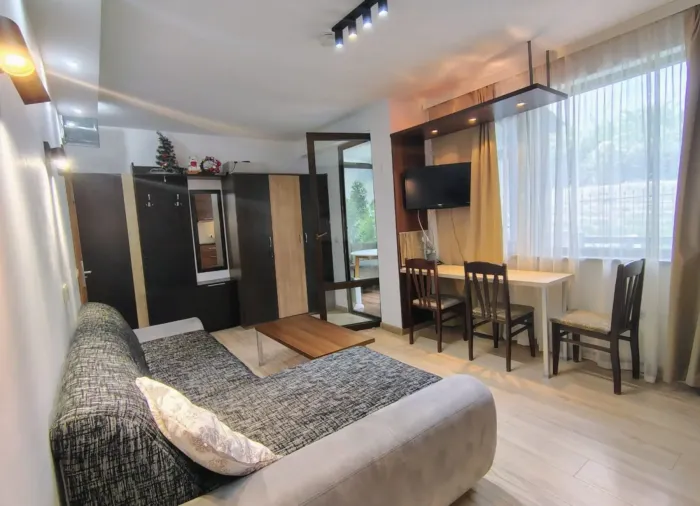 1-Bed St.George Pool & SPA 53 м² | Terrace + Yard | Bansko