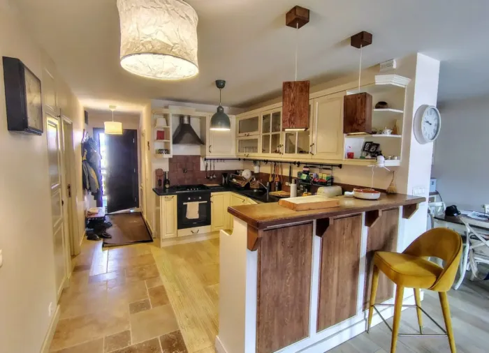 2-Zimmer Kukuriak 120 м² | Nahe Stadtpark | Bansko