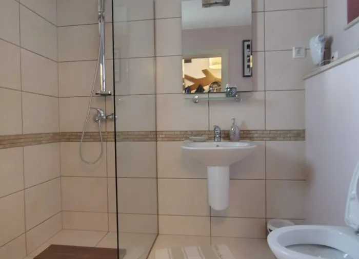 2-Zimmer Kukuriak 120 м² | Nahe Stadtpark | Bansko