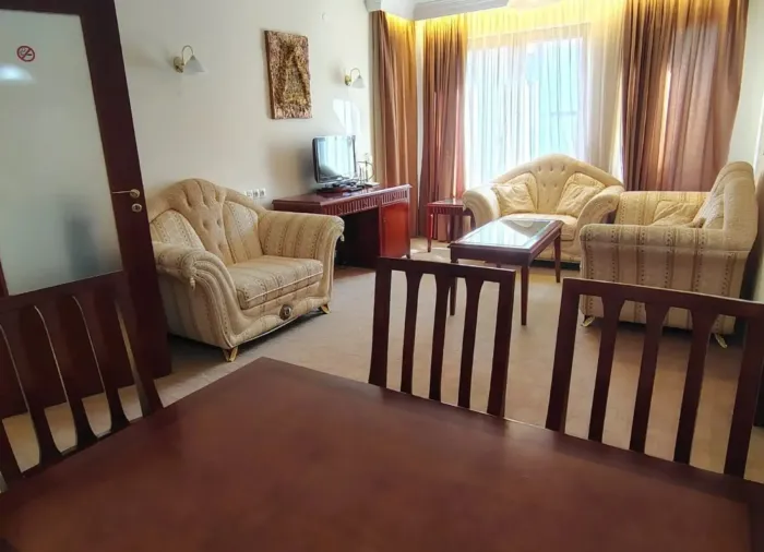 2-Bedroom Apartment 102 m2, 350 m from the Gondola