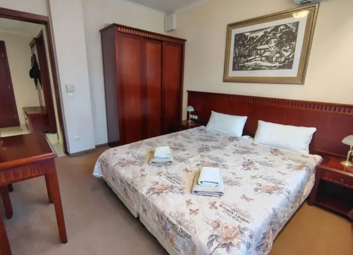 2-Bedroom Apartment 102 m2, 350 m from the Gondola