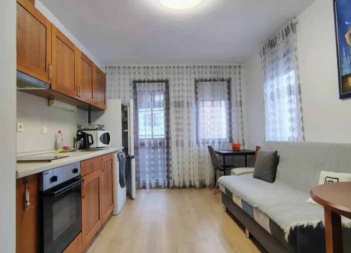 Renovierte Zweizimmerwohnung 52 m² mit Wald- und Bergblick, White Peak Lodge, Bansko