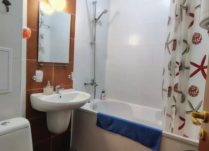 Renovierte Zweizimmerwohnung 52 m² mit Wald- und Bergblick, White Peak Lodge, Bansko